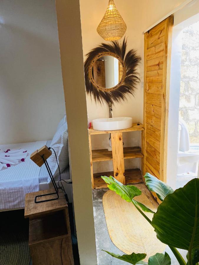 Jambiani Backpackers Hostel ภายนอก รูปภาพ