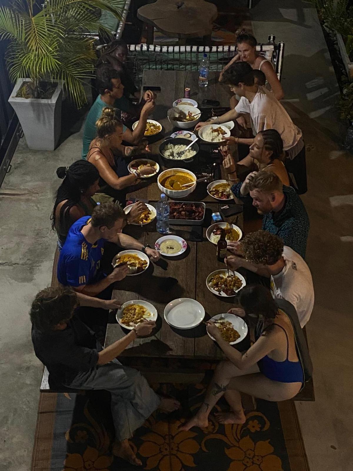 Jambiani Backpackers Hostel ภายนอก รูปภาพ