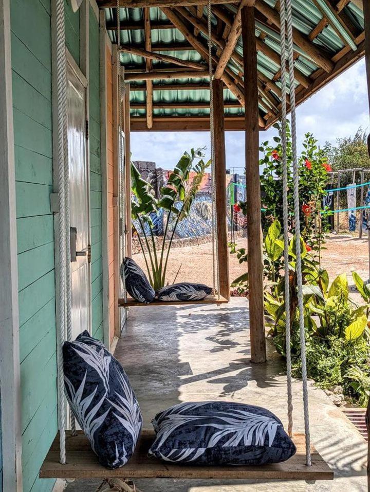 Jambiani Backpackers Hostel ภายนอก รูปภาพ